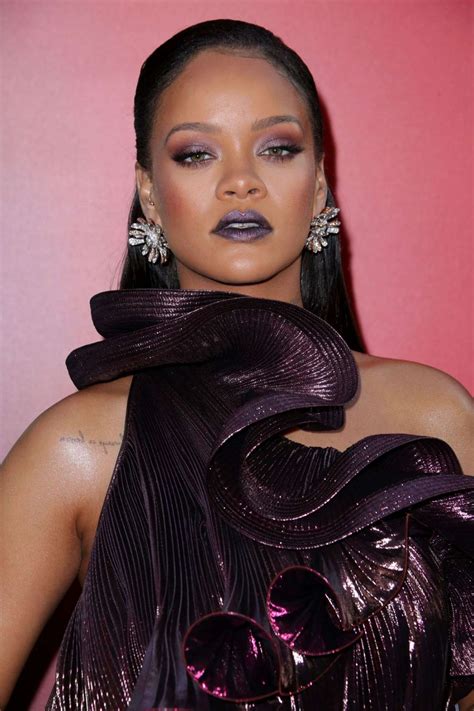 Rihanna 2018 şarkıları